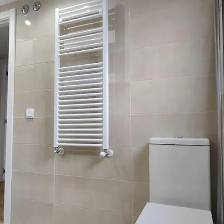 Apartment Nuevo Apto Cerca De Playa Y Metro Con Parking Privado